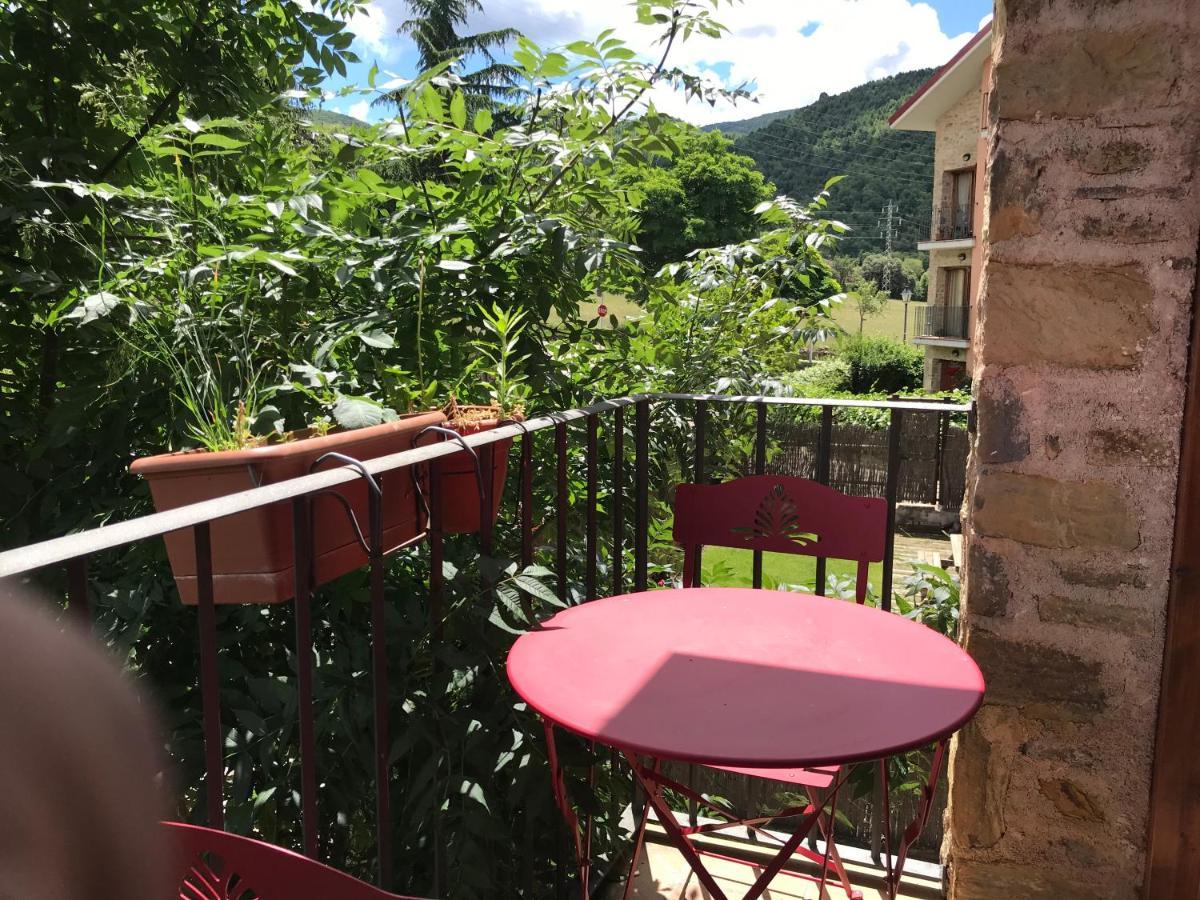 Apartament Flamisell La Pobleta de Bellvei Exterior foto